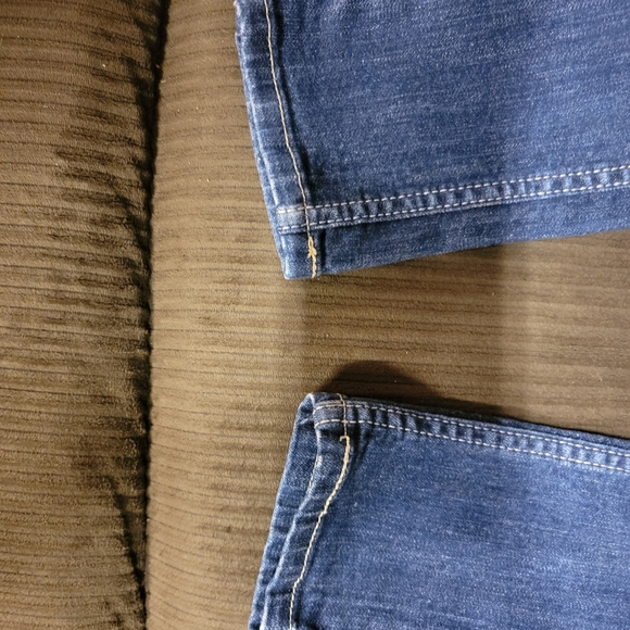 2 pair levis - Picture 3 of 6